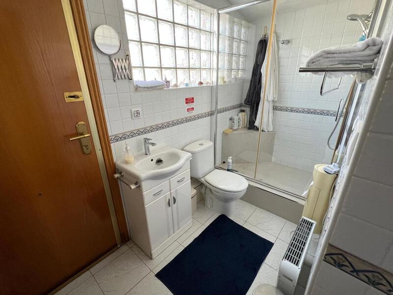 3 chambre Villa à vendre 3 chambre Villa à vendre