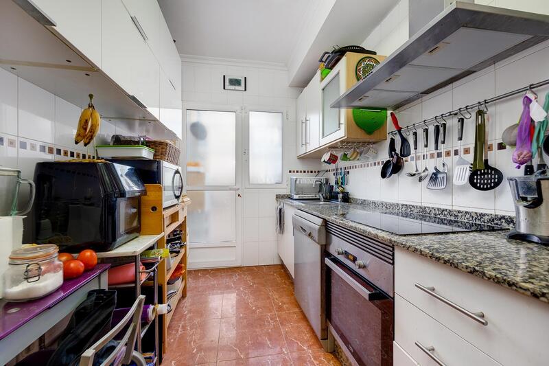 4 Cuarto Villa en venta