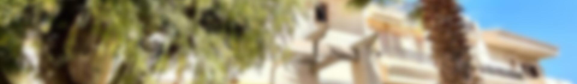 2 bedroom Townhouse for sale