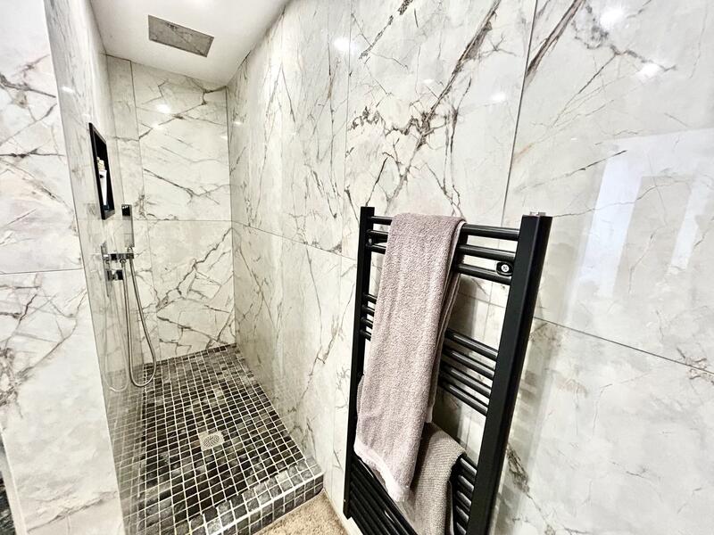 4 sovrum Radhus till salu