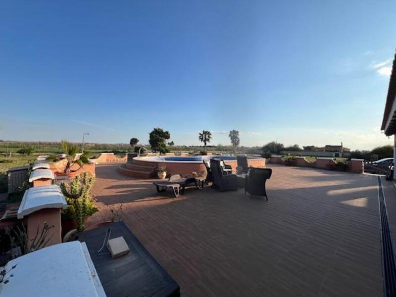 3 soveværelse Landsted til salg