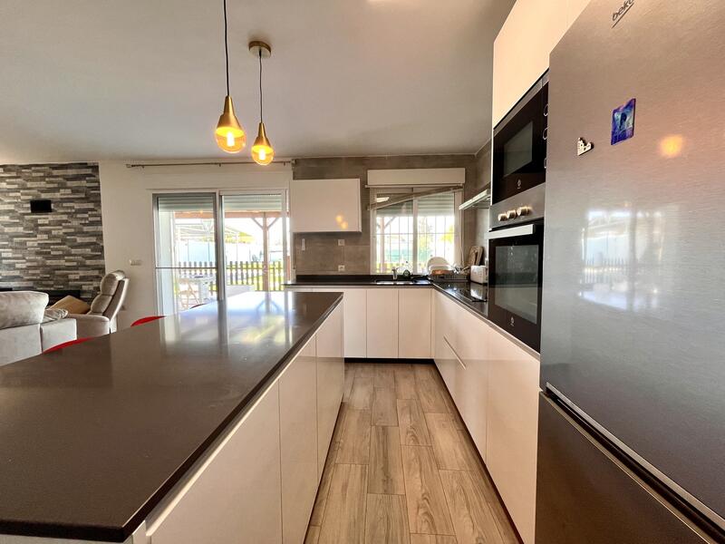 3 Schlafzimmer Landhaus zu verkaufen 3 Schlafzimmer Landhaus zu verkaufen