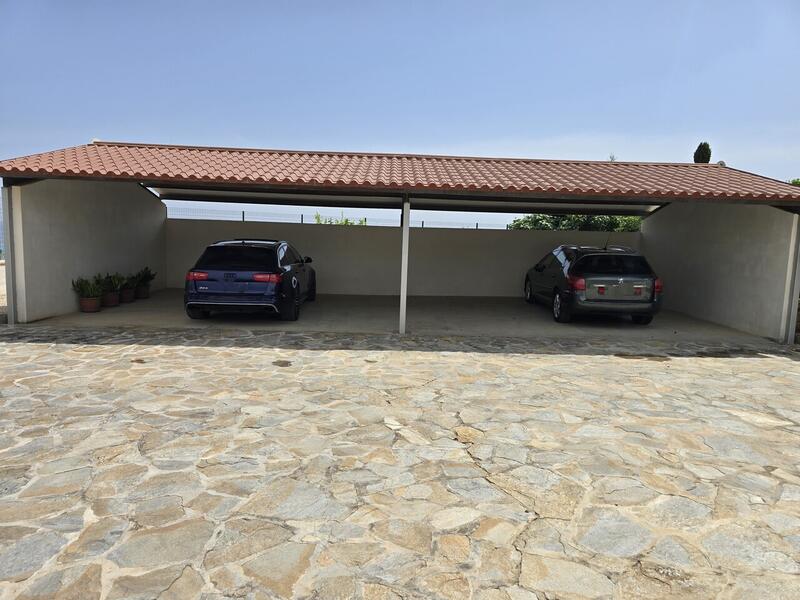 4 bedroom Villa for sale