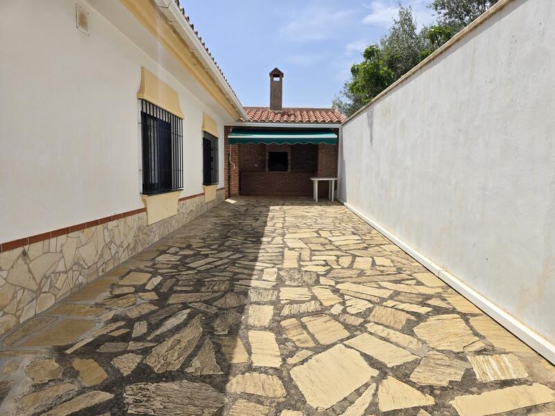 4 bedroom Villa for sale