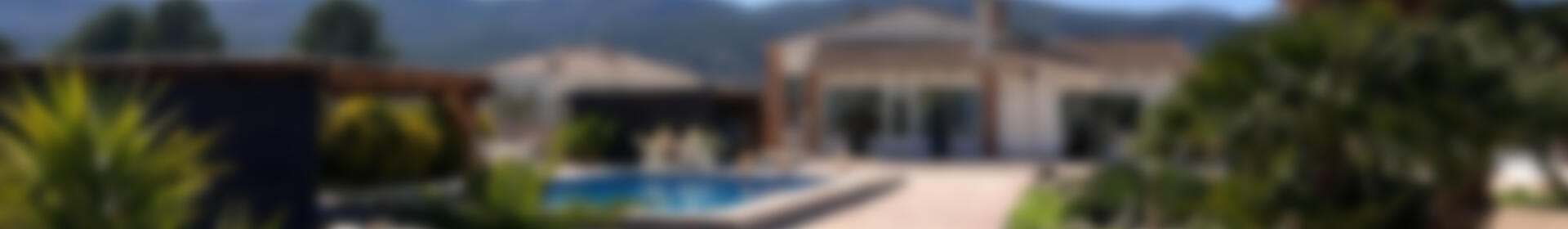 8 bedroom Villa for sale