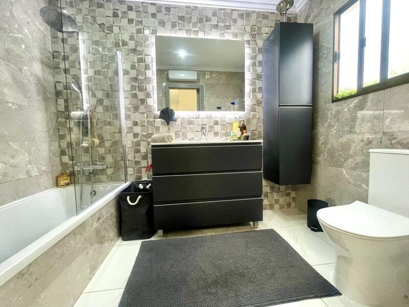 3 slaapkamer Appartement Te koop