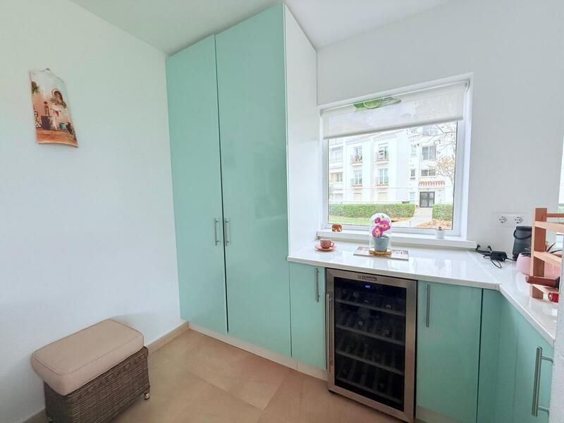 2 Schlafzimmer Duplex zu verkaufen