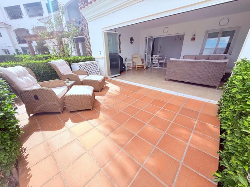 2 Schlafzimmer Duplex zu verkaufen