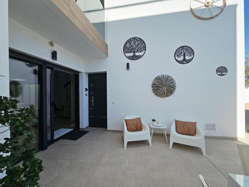 3 slaapkamer Villa Te koop