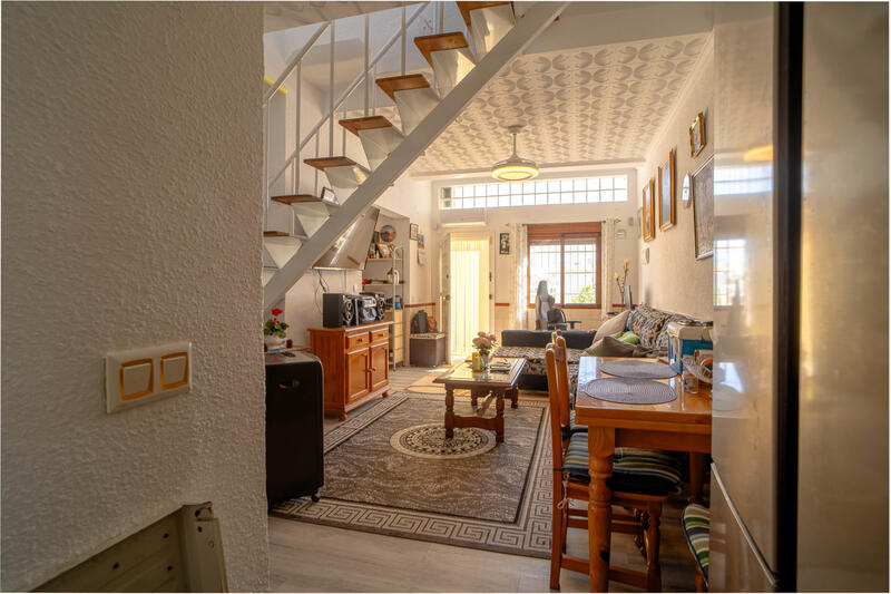 2 Schlafzimmer Stadthaus zu verkaufen