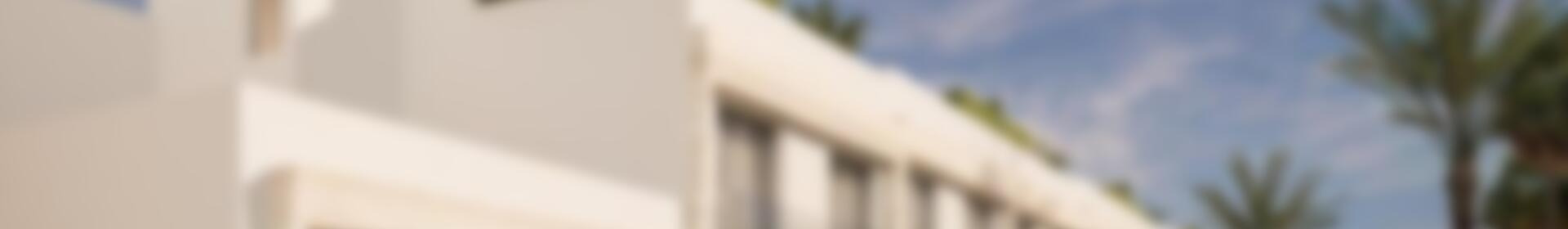 4 bedroom Townhouse for sale