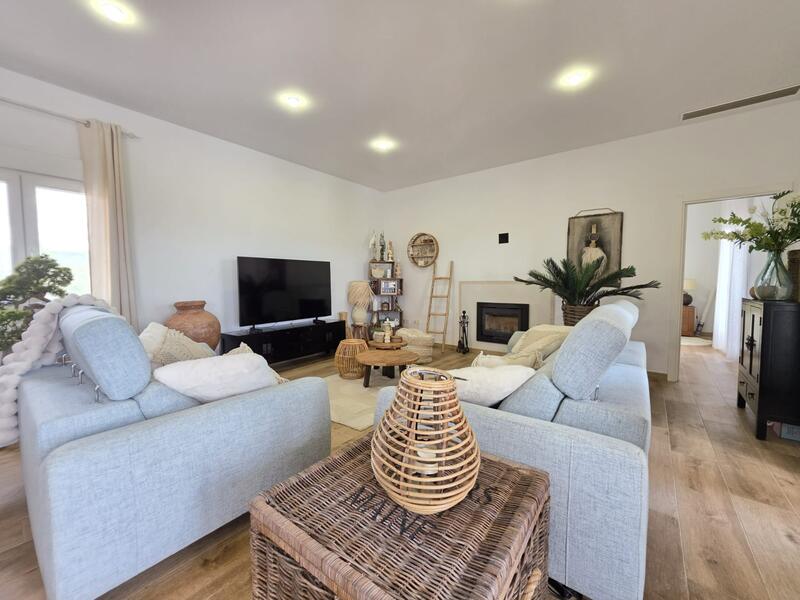 4 slaapkamer Villa Te koop