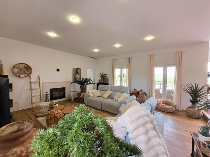 4 slaapkamer Villa Te koop