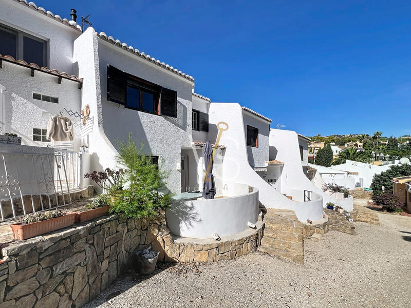 3 bedroom Country House for sale