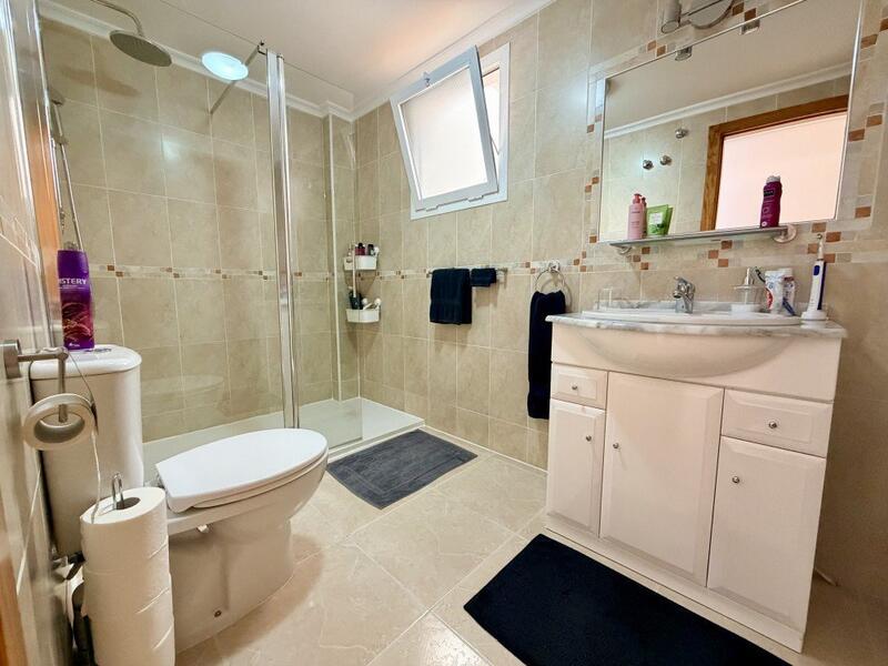 3 chambre Appartement à vendre