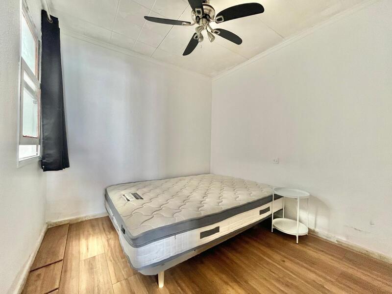 2 спальная комната вилла продается