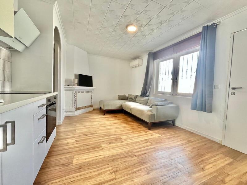 2 спальная комната вилла продается