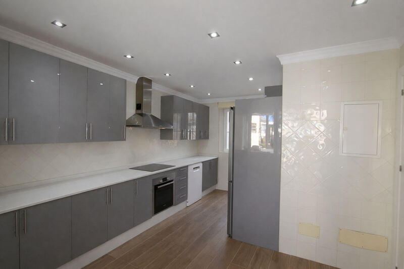 3 soveværelse Byhus til salg