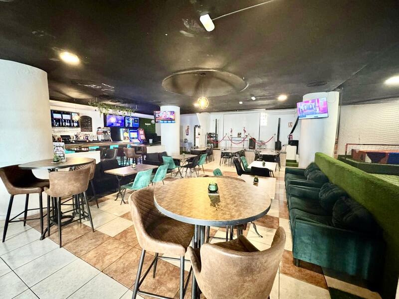 Local Commercial à vendre