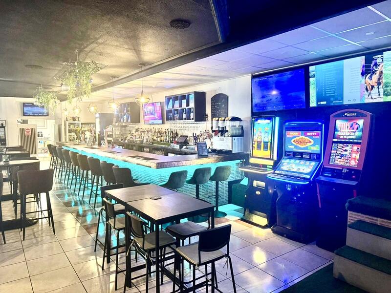 Local Commercial à vendre