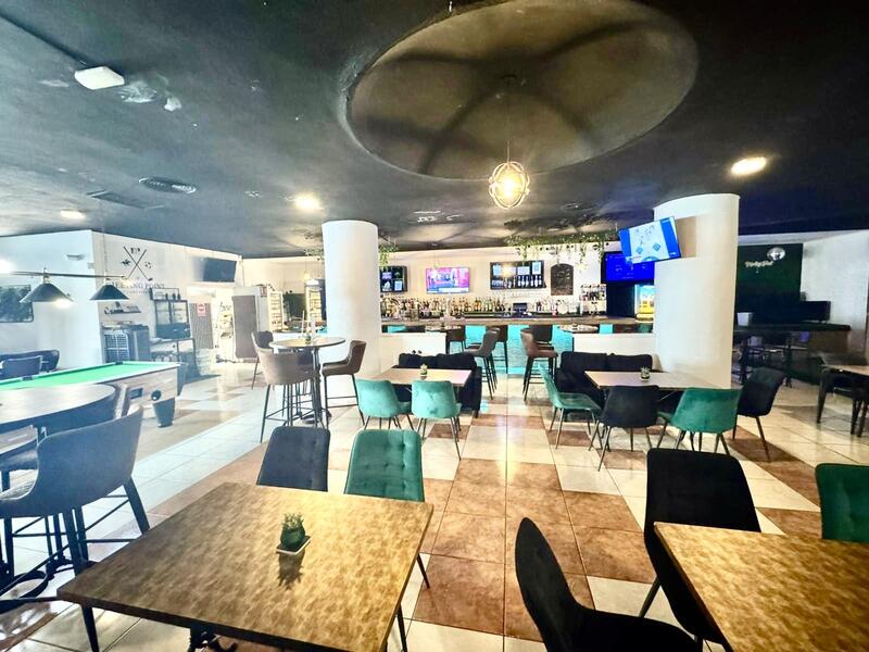 Local Commercial à vendre