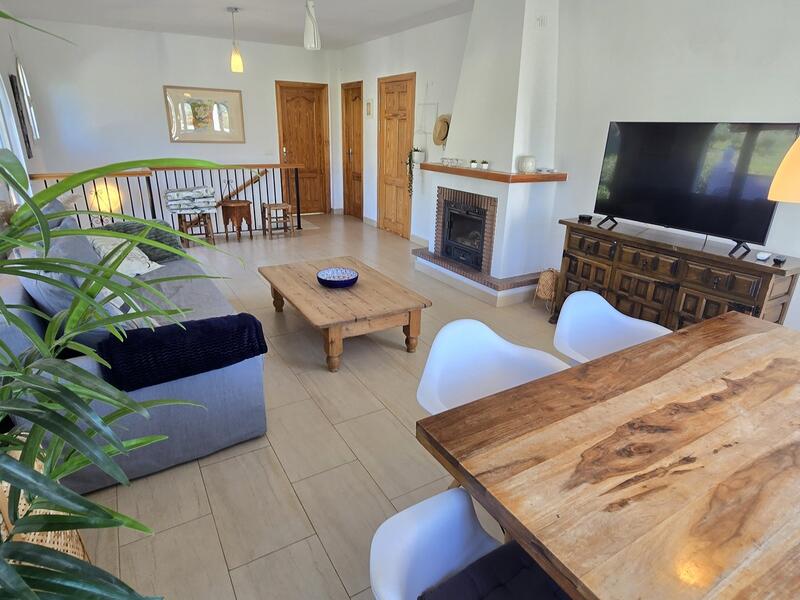 3 спальная комната вилла продается