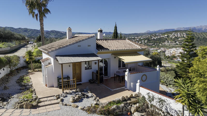 3 спальная комната вилла продается