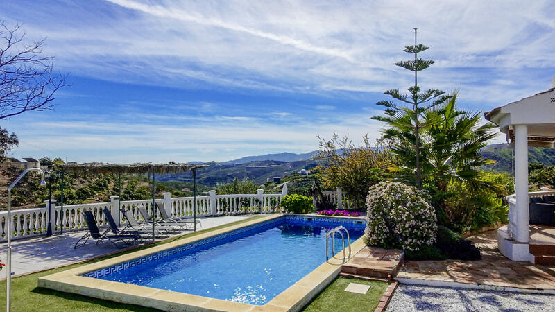 4 bedroom Villa for sale