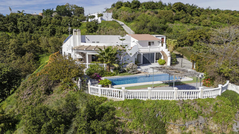 4 bedroom Villa for sale