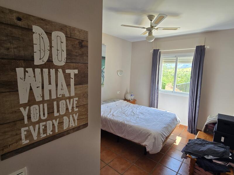 6 bedroom Villa for sale 6 bedroom Villa for sale