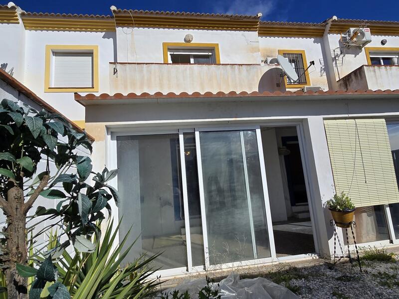 2 bedroom Villa for sale 2 bedroom Villa for sale