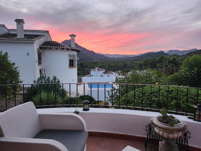 2 bedroom Villa for sale