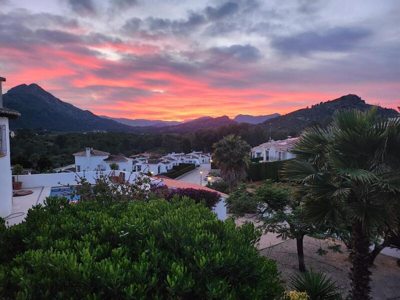 2 bedroom Villa for sale