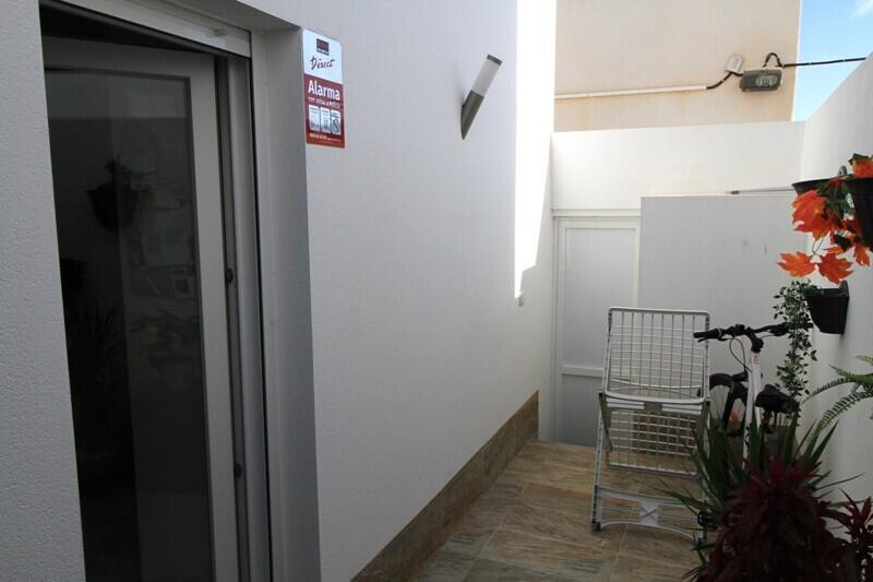 3 slaapkamer Gezinswoning Te koop