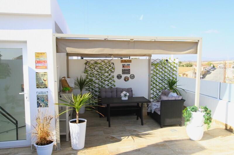 3 slaapkamer Gezinswoning Te koop