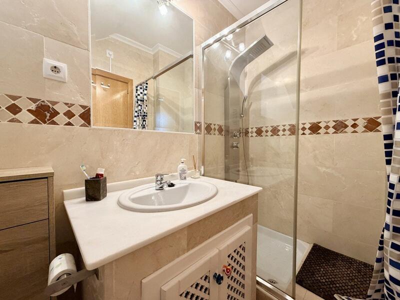 2 Schlafzimmer Villa zu verkaufen