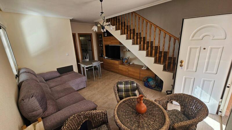 4 bedroom Townhouse for sale