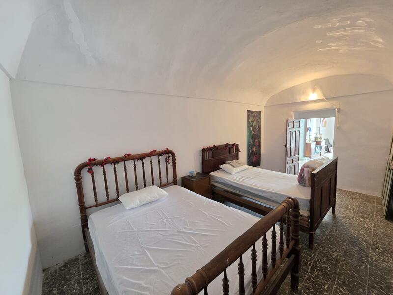 2 bedroom Country House for sale