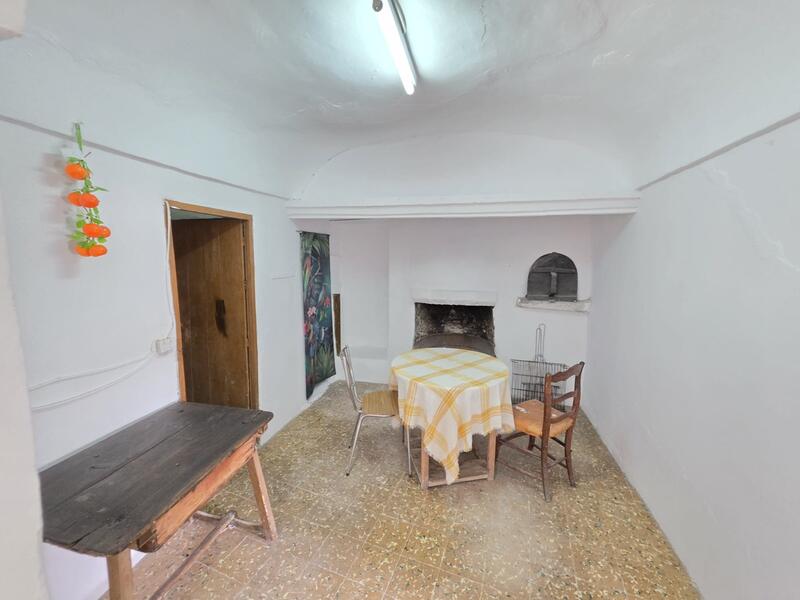 2 bedroom Country House for sale