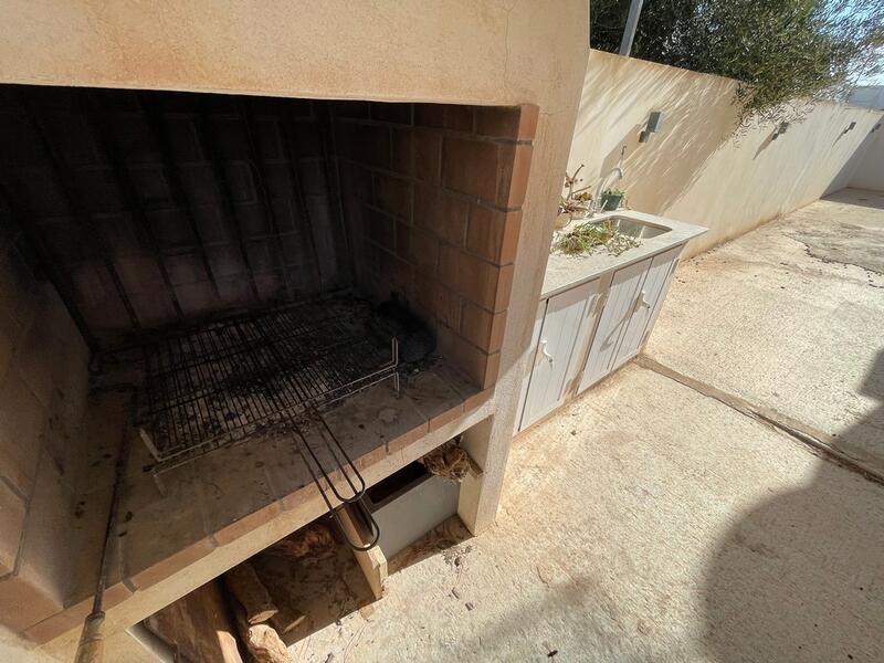 6 bedroom Villa for sale