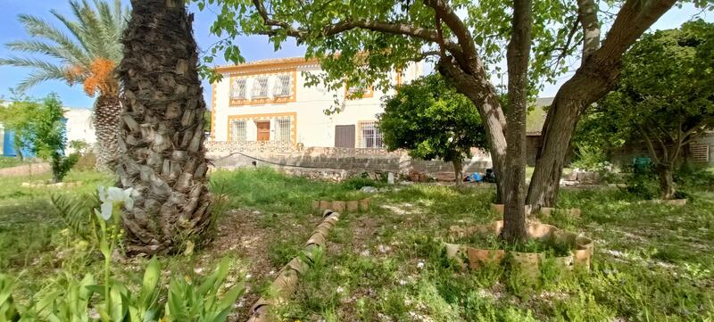 4 Cuarto Villa en venta