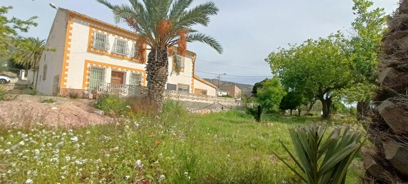 4 Cuarto Villa en venta