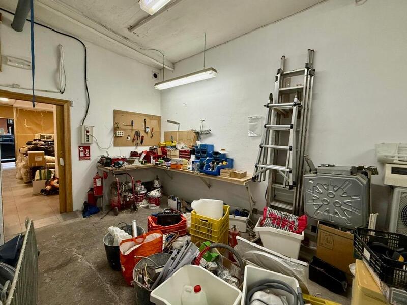 Local Commercial à vendre