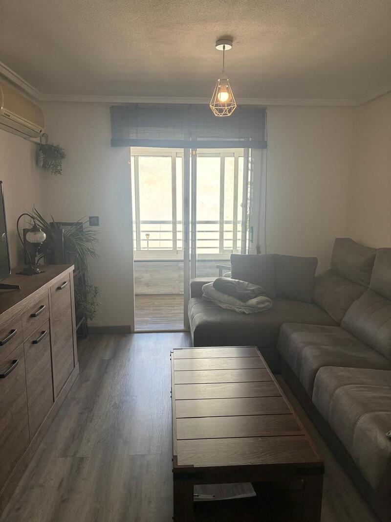 Appartement zu verkaufen in Torrevieja, Alicante