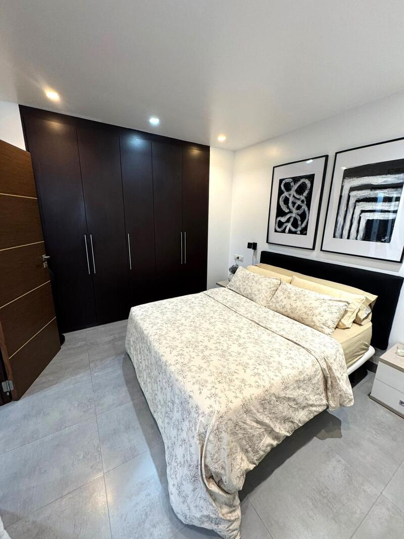 3 спальная комната квартира продается