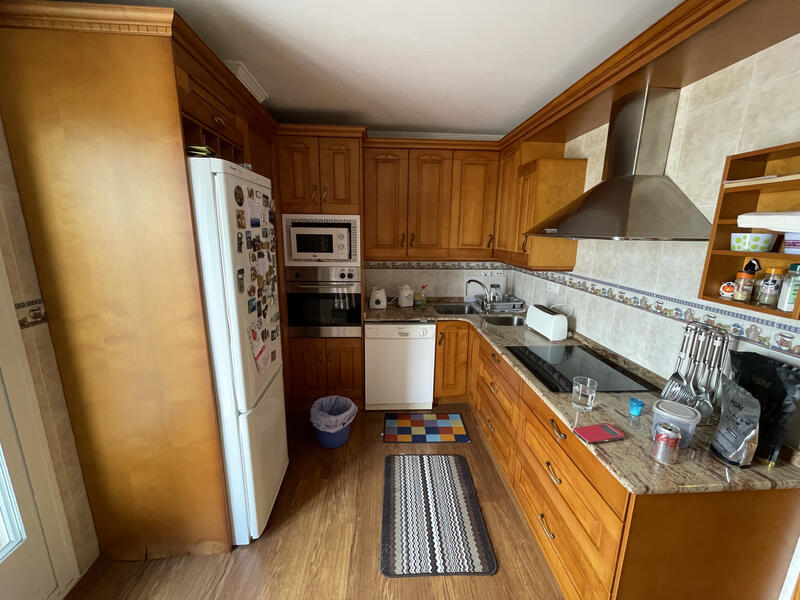 4 soverom Leilighet til salgs 4 soverom Leilighet til salgs