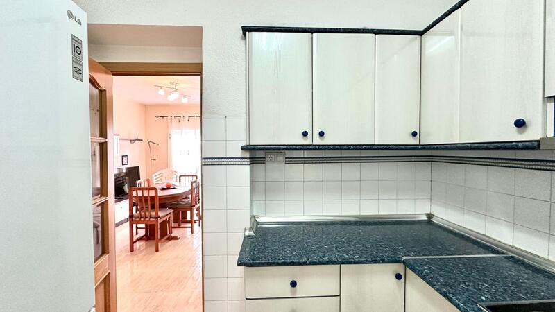 3 bedroom Apartment for sale