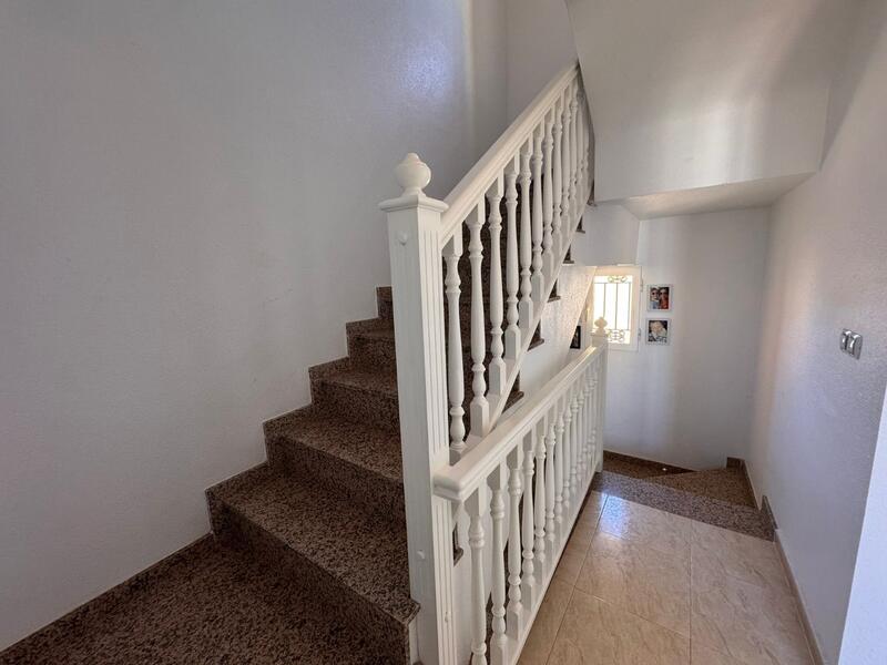 3 Schlafzimmer Stadthaus zu verkaufen