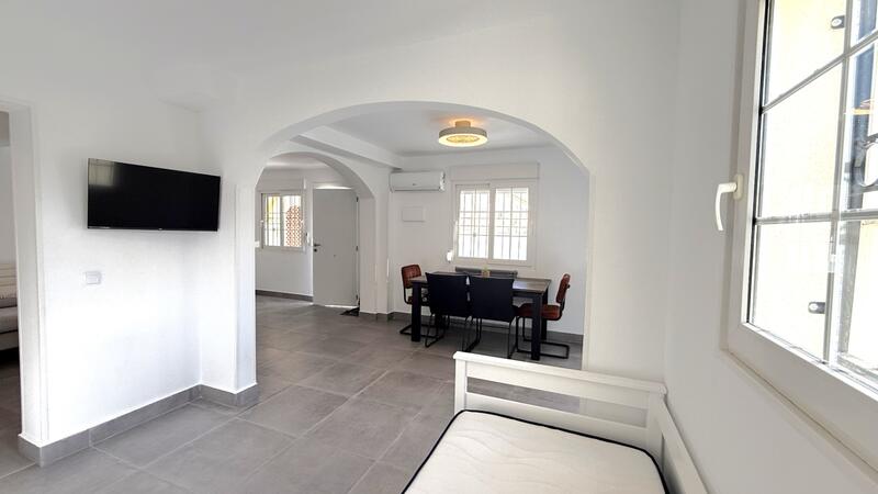 2 Cuarto Adosado en venta