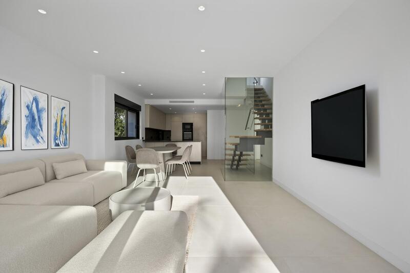 3 bedroom Apartment for sale